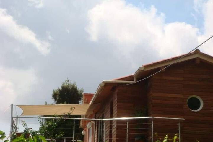 Maison d’hôte pour 3 personnes, avec jardin sur la Côte d'Azur