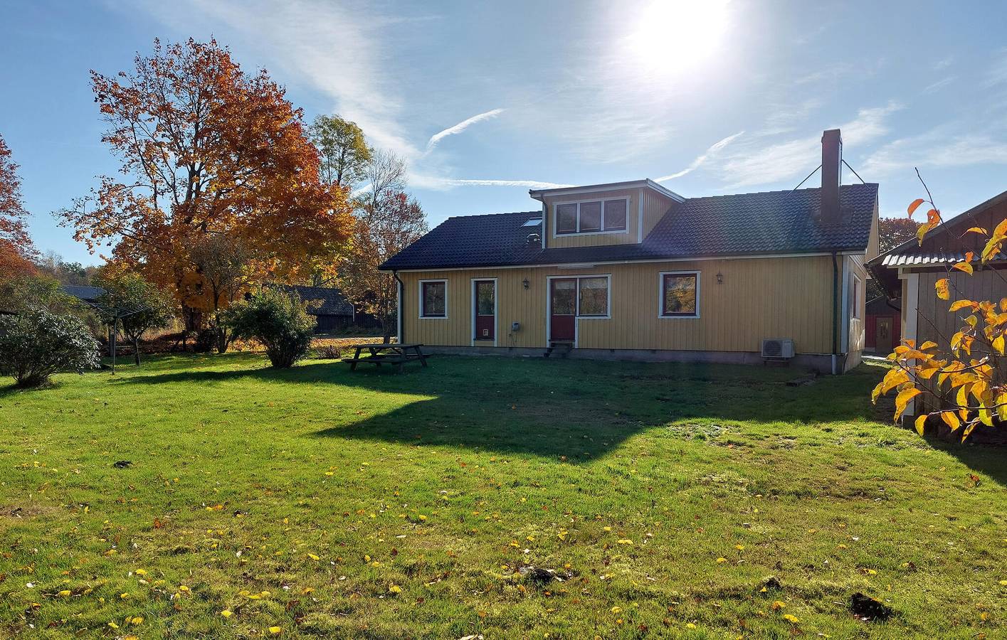 Hus för 10 Personer, med utsikt och trädgård