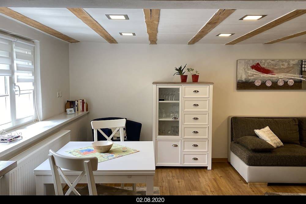 Ganze Wohnung, Direkt an der historischen Stadtmauer in Herborn, Naturpark Lahn-Dill-Bergland