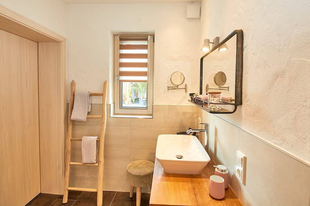 Ganze Wohnung, Im Urlaub zu Hause - Ihr Apartment an der Mosel in Zeltingen-Rachtig, Bernkastel-Kues & Umgebung