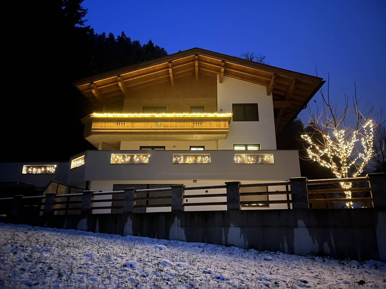 Ganze Ferienwohnung, Apart Steinlechner in Tuxer Alpen, Fügen