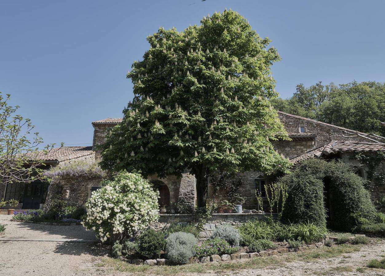 Large Double or Twin Room in Pont-de-Barret, Région de nyons