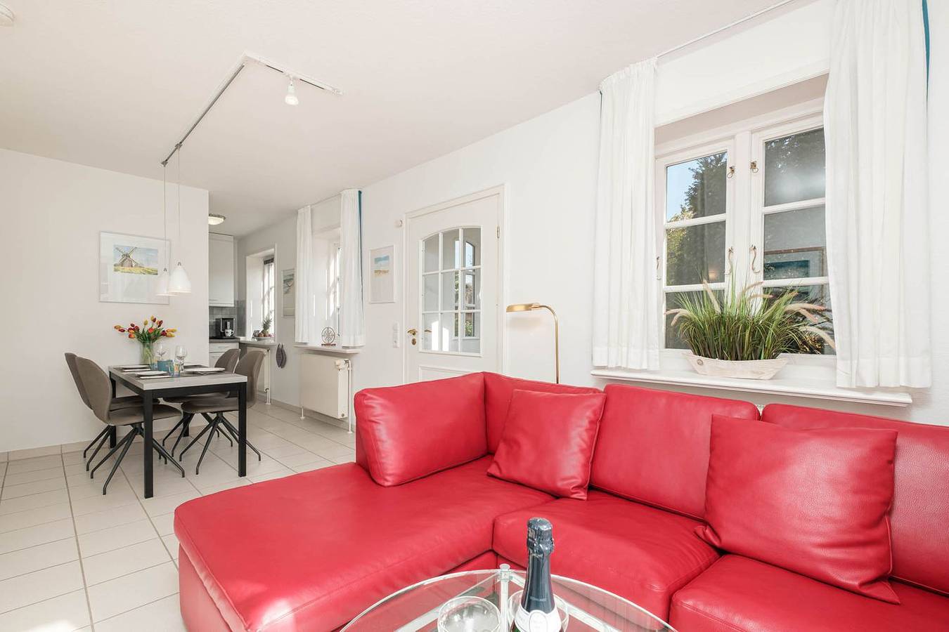 Ganze Wohnung, Erdgeschosswohnung für 4 Personen, mit Terrasse und Strandkorb in Norddorf, Amrum