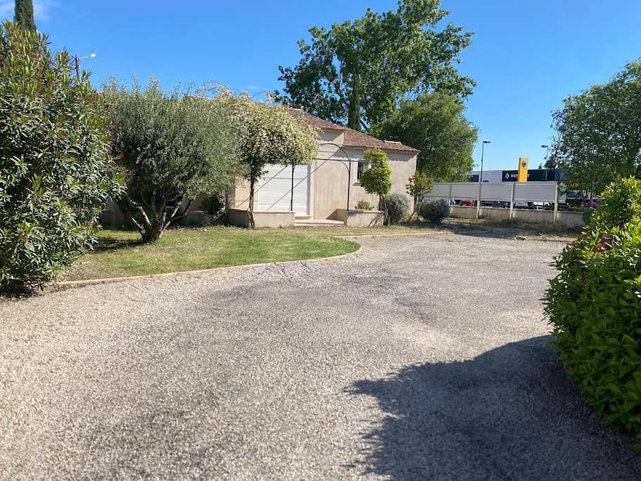 Bienvenue en provence in Orange, Vaucluse