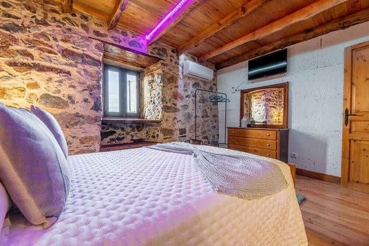 Location de vacances pour 8 personnes, avec jardin et terrasse, animaux acceptés à Figueiró dos Vinhos - 4