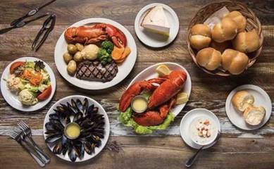 Glamping for 8 Guests in Prince Edward Island, Picture 2