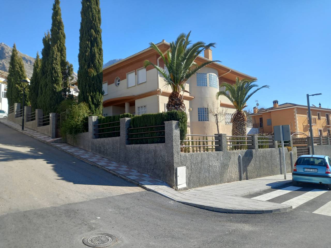 Casa Vacacional 'La Pincelada de Mágina' con Piscina Privada, Terraza Privada y Aire Acondicionado in Bedmar, Bedmar y Garcíez