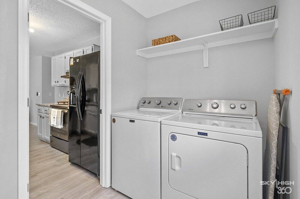 Kid, bike, dog, & work friendly. Foosball table! Razorback Greenway close by! in Bentonville, Ozark Mountains