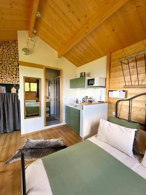 Gîte pour 2 personnes, avec vue ainsi que sauna et terrasse à Gap - 4