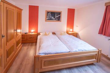 Ferienwohnung für 2 Personen, mit Balkon in Alpenwelt Karwendel
