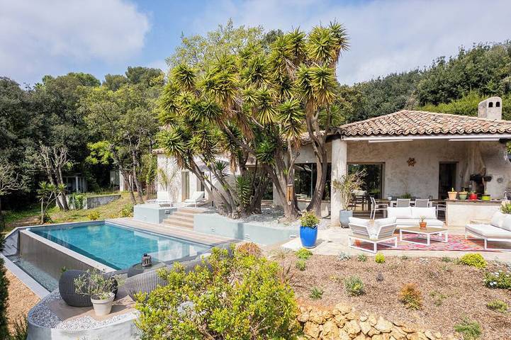 Villa pour 8 personnes, avec terrasse et jardin à Biot
