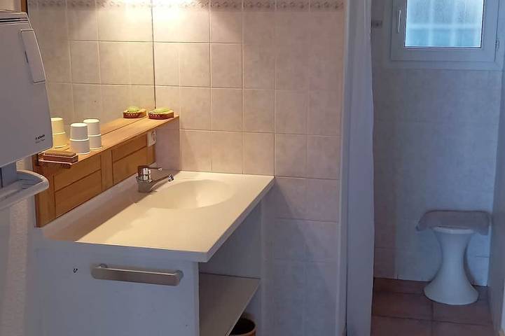 Gîte pour 4 personnes à Puy-Sanières - 3