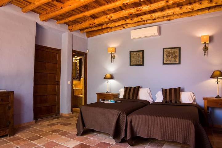 Luxusvilla Avy 7 Schlafzimmer, 7 Bäder, 14 bis 16 Personen, bester Sonnenuntergang Ibiza in Sant Joan de Labritja, Ibiza Norden