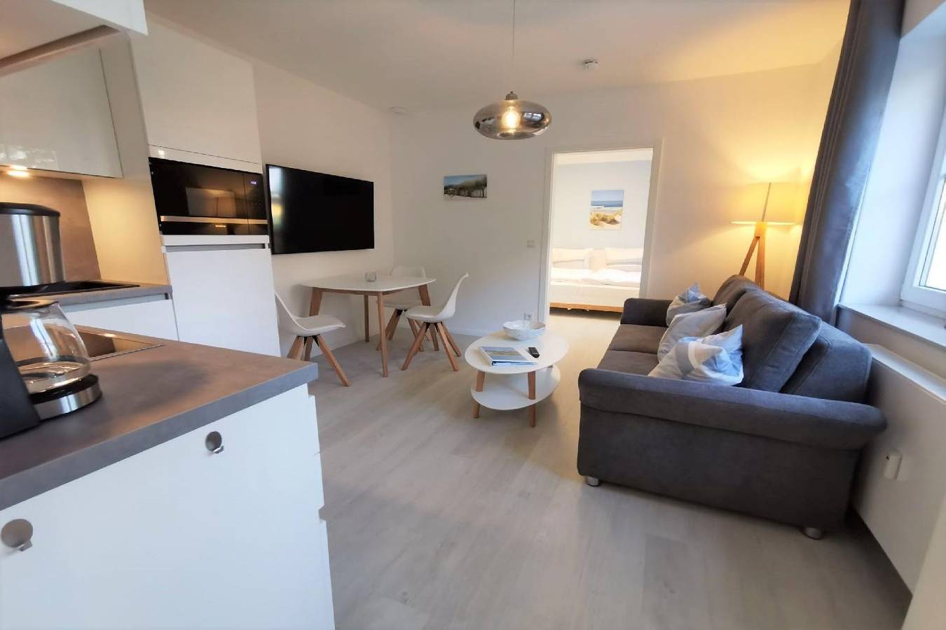 Ganze Wohnung, Moderne Ferienwohnung mit eigener Terrasse - Haus Inselwind Fewo Meerferien in Groß Zicker, Mönchgut