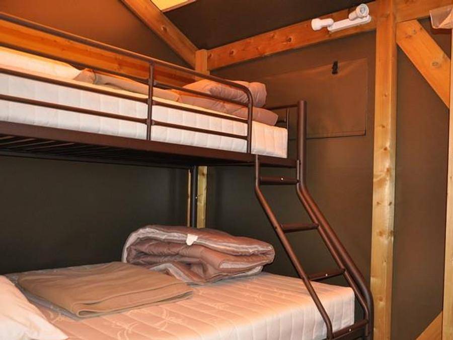 Camping Grand Etang de Saint-Estèphe - Wohnzelt auz holz 5 personen - Lodge, ohne Sanitäranlagen in Saint-Estèphe (Dordogne), Regionaler Naturpark Périgord-Limousin