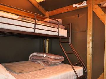Glamping for 5 People in Périgord Vert, Dordogne, Photo 4