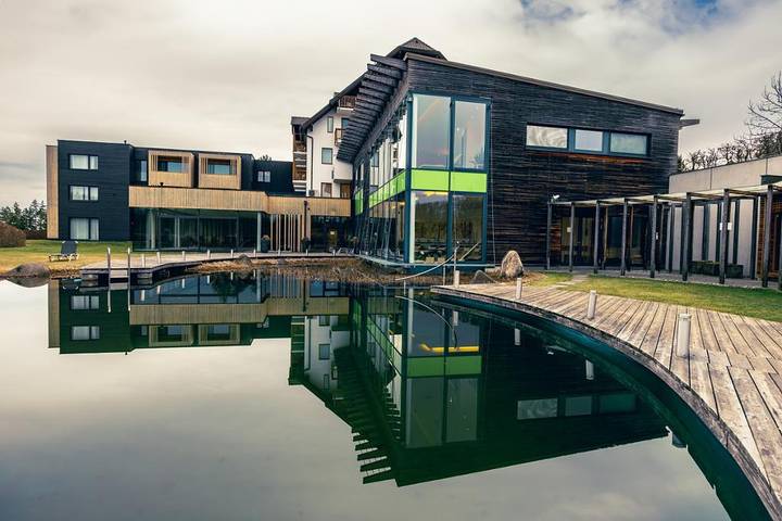 Hotel für 2 Personen, mit Pool und Garten sowie Sauna, mit Haustier