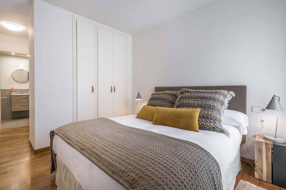 Entire apartment, Era Solana by Feelfree Rentals in Vielha, Vielha e Mijaran