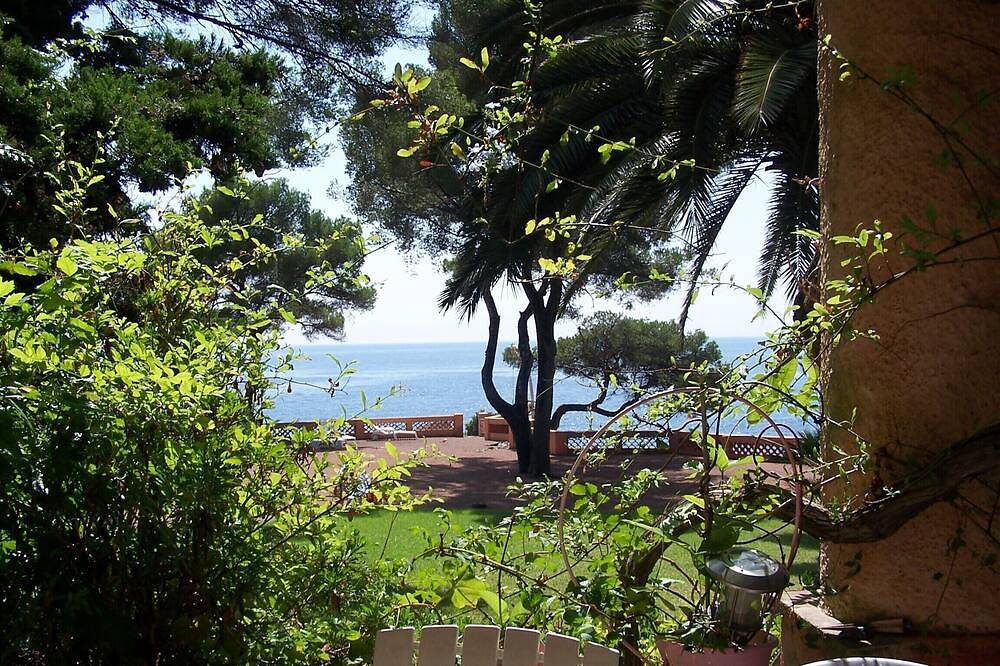 Extra Situation At The Edge Of The Sea! in Boulouris, Saint-Raphaël