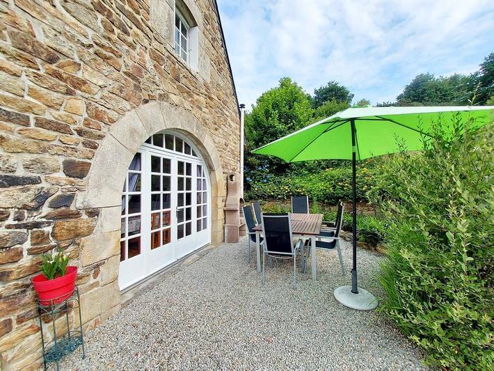 Gîte pour 5 personnes, avec Terrasse ainsi que Jardin et Piscine à Baud (mesure) - 4