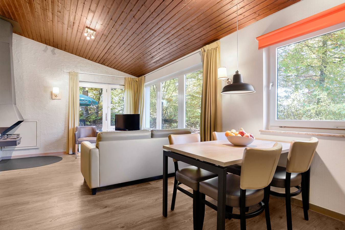 Bungalow für 4 Personen mit Terrasse in Stadtkyll, Rureifel (Nordrhein-westfalen)