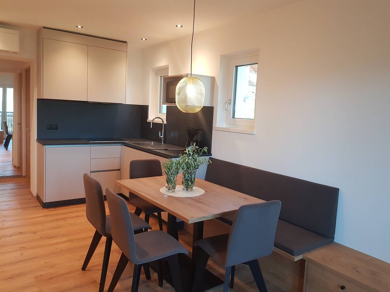 Ganze Wohnung, Apartment 'Sankt Corbinian 1' mit Bergblick, Gemeinschaftsgarten und Wlan in Kuens, Passeiertal