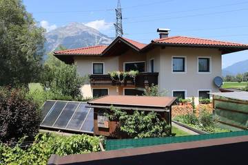 Ferienwohnung für 5 Personen, mit Balkon in Strass im Zillertal