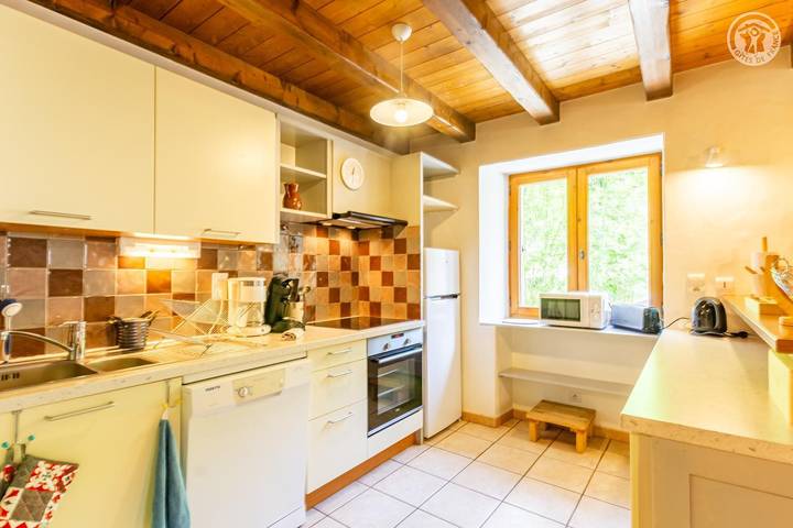 Gîte pour 5 personnes, avec Balcon et Jardin à Planay - 3