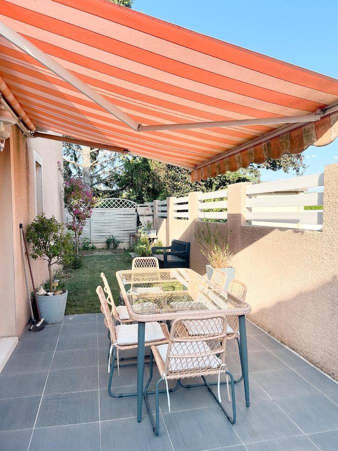 Appartement de vacances pour 4 personnes, avec Terrasse et Jardin