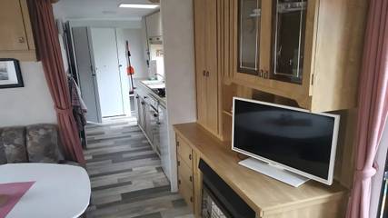 Camping für 4 Personen in Goldberg, Mecklenburgische Seenplatte, Bild 3