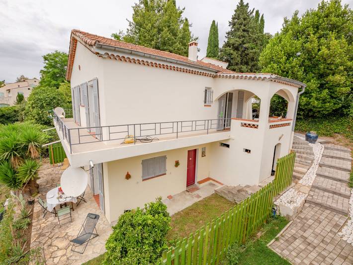 Apartamento de vacaciones para 4 personas, con jardín y terraza - 1