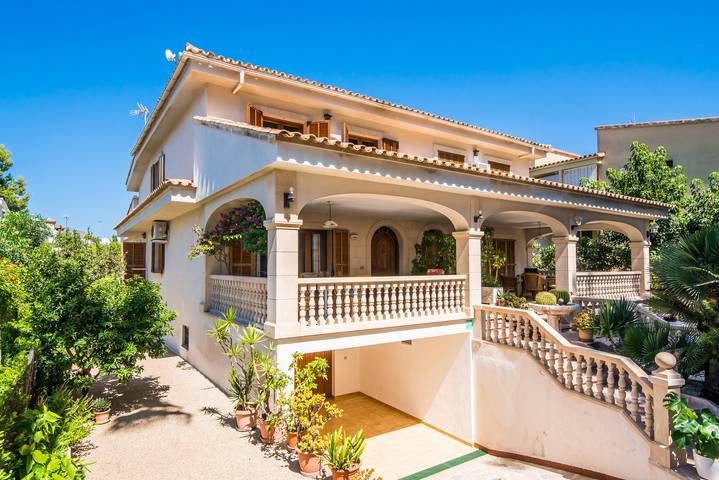 Ferienhaus für 8 Personen, mit Terrasse und Garten - 1