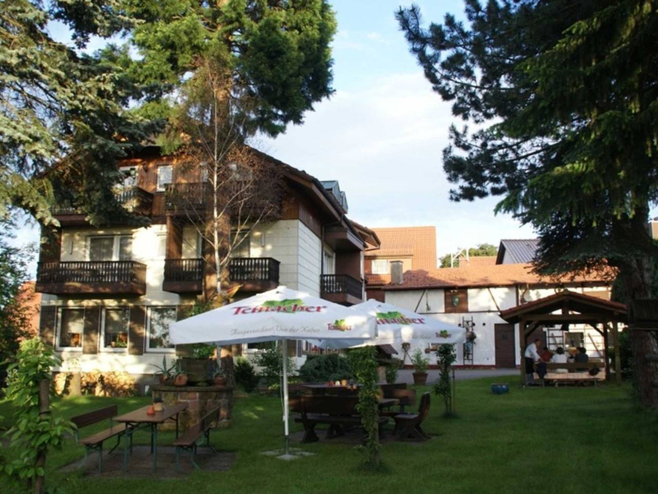 Landgasthof Haus Odenwald - Doppelzimmer 1 in Waldbrunn, Neckar-Odenwald-Kreis