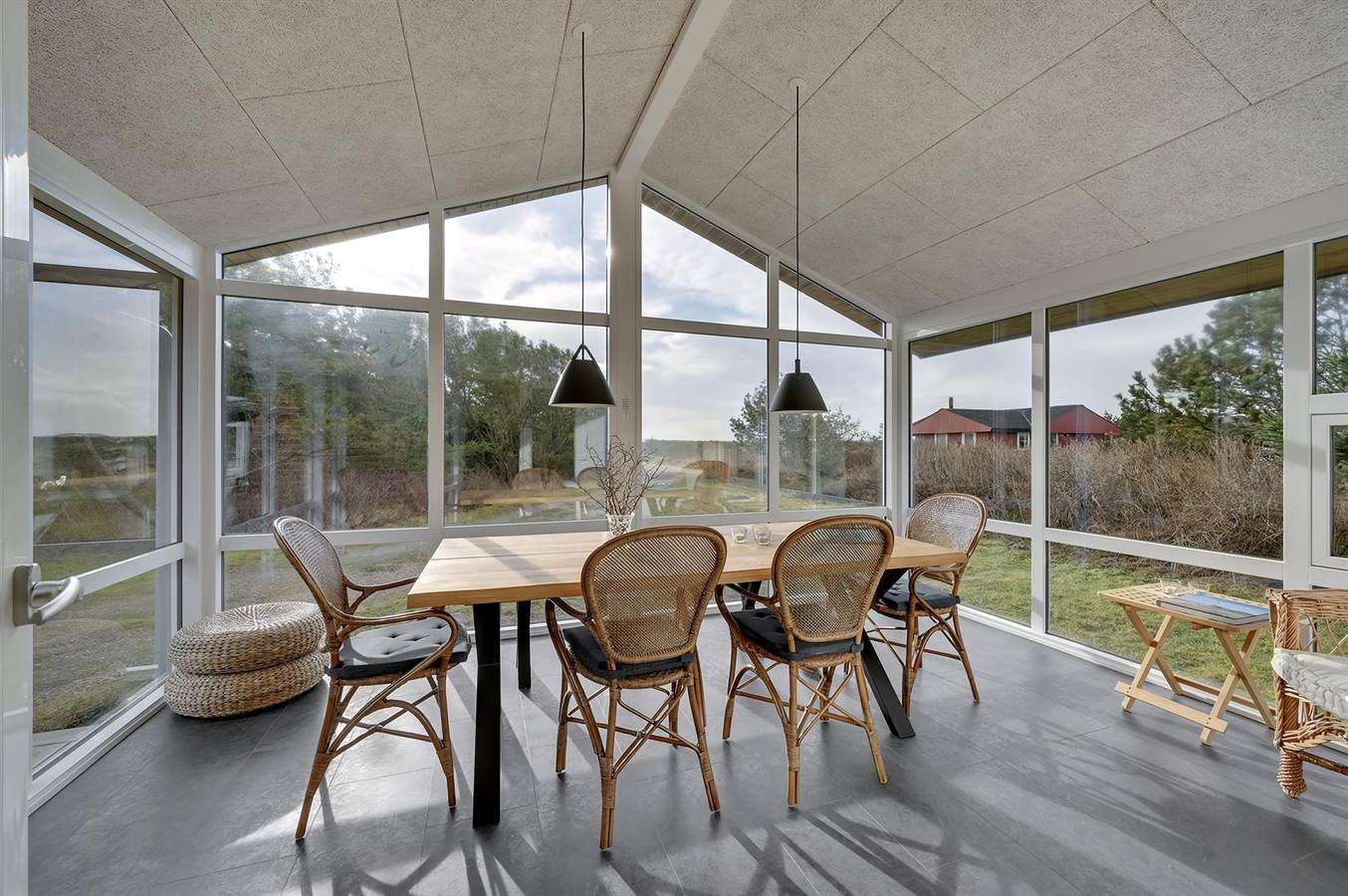 Amazing home in Hvide Sande w/ 3 Bedrooms, Sauna and Wifi in Bjerregård, Holmsland Klit