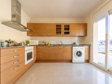 Holiday Rental for 8 People in Deltebre, Tarragona Province, Photo 3