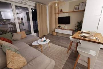 Gîte pour 4 personnes, avec balcon, animaux acceptés à Bondy