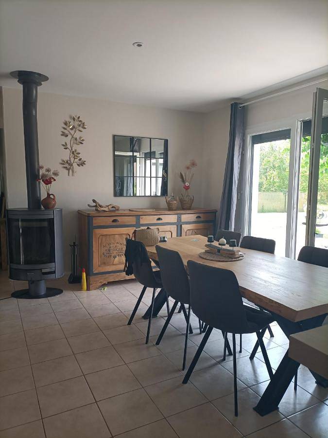 Appartement de vacances entier, Chambre calme dans une maison à la campagne in Vielmur-sur-Agout, Région de Castres