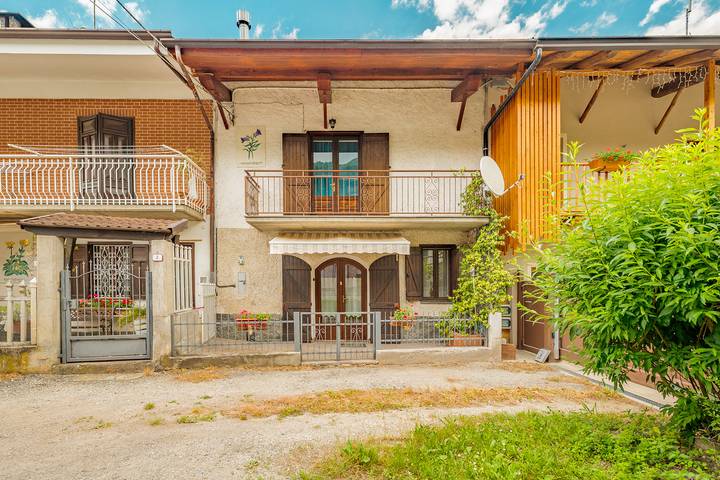 Ferienhaus für 6 Personen, mit Ausblick und Balkon - 1