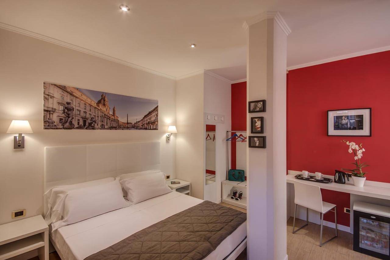 Tritone Top House in Centre de Rome, Rome