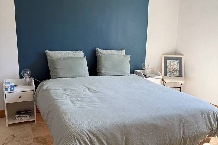 Spacious villa in Castillon-du-Gard with Separate Studio and Private Pool in Castillon-du-Gard, Nimes und Umgebung