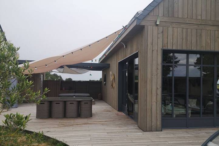 Maison de vacances pour 6 personnes, avec terrasse et jardin ainsi que sauna et jacuzzi à Les Rosiers-sur-Loire