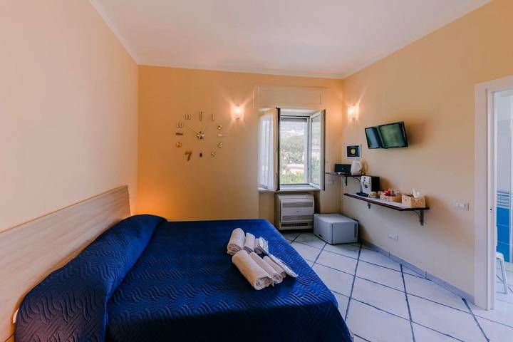 Chambre d’hôte pour 2 personnes, avec balcon à Ravello - 2