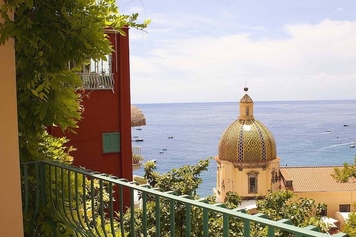 Vacation rental for 4 people, with yard and terrace, with pets in Positano