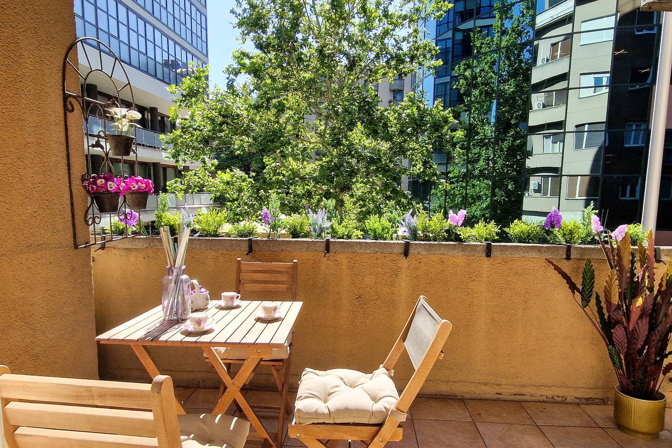 Ganze Wohnung, Lavanda Apartment With Terrace in Zagreb, Zagreb und Umgebung