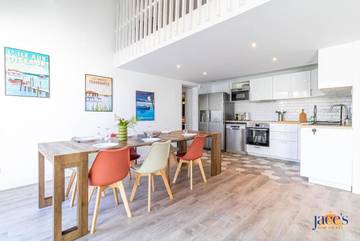 Villa pour 7 personnes, avec terrasse, animaux acceptés à Gujan-Mestras