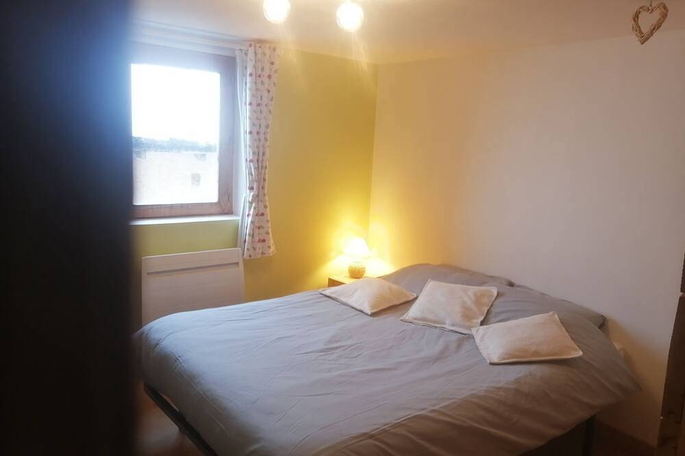 Maisonnette 4/5 persons in Saint-Véran 2*. in Saint-Véran, Queyras