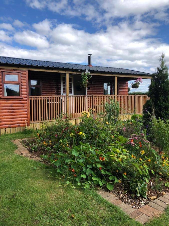 Lodge for 2 people with garden in Stroud, Gloucestershire