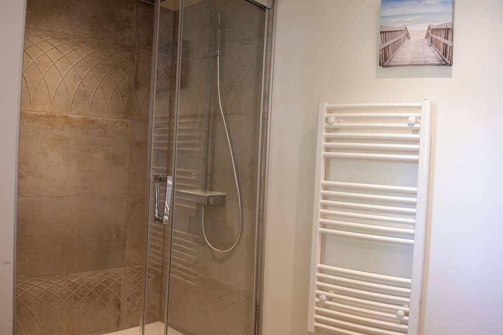 Small house with garden in the heart of the city in Coutances, Coutances y alrededores