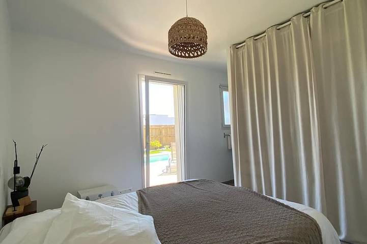 Location de vacances pour 8 personnes, avec terrasse à Azur - 3