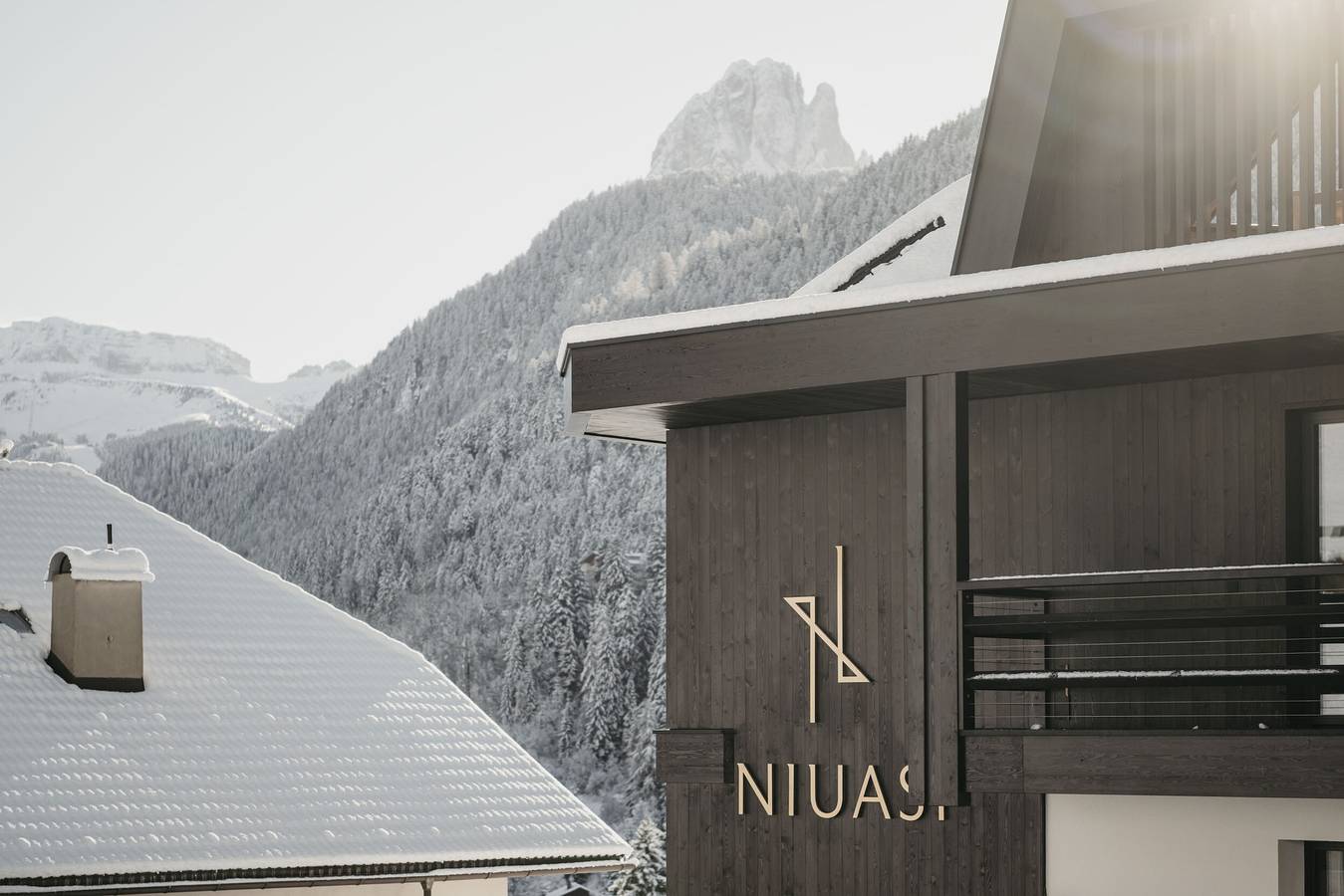 Appartamento intero, Appartamento "Niuasi" con vista montagna, terrazza e Wi-Fi in Ortisei, Dolomiti Superski